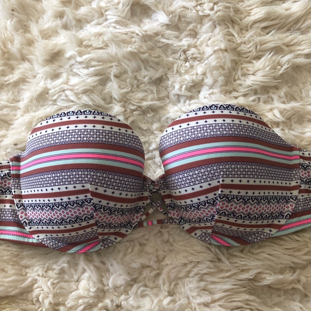 VICTORIAS SECRET BIKINI TOP 34DD